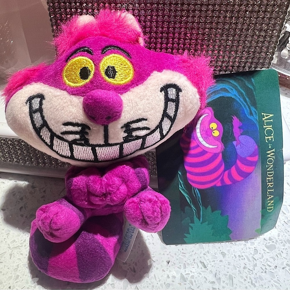 Alice in wonderland Cheshire Cat plush bag charm keychain stuffed animal cute